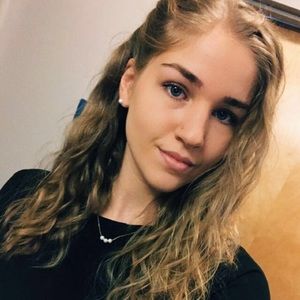 Meet your Posher, Katrina